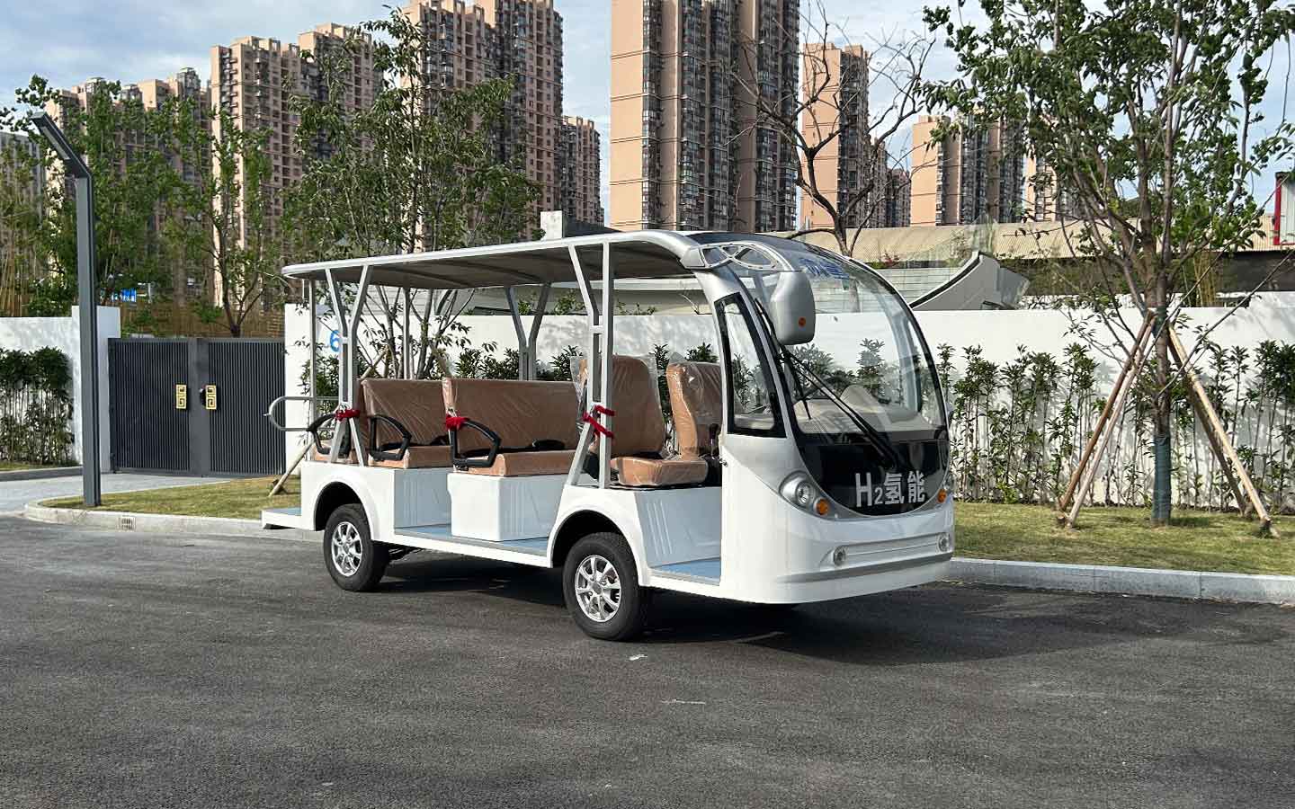 Hydrogen Light Vehicles ( eleven seater )